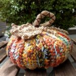 Random CraftWorks Πλεκτή Κολοκύθα 'Κουρελού' - Rag striped Crochet Pumpkin - Image 3