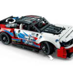 LEGO® Technic™ NASCAR® Next Gen Chevrolet Camaro ZL1 - 672pcs - Image 4
