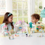 SYLVANIAN FAMILIES Nursery Sandbox & Pool - Image 3