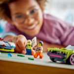 LEGO® City Police Car and Muscle Car Chase - 213pcs - Image 6