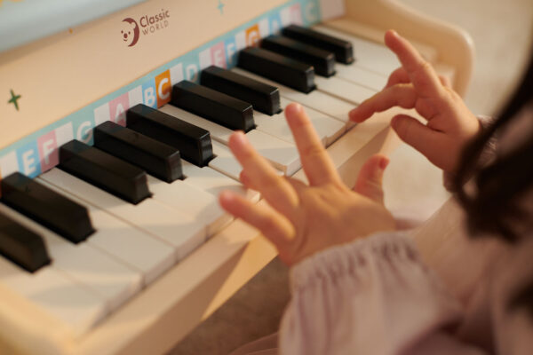 CLASSIC WORLD Παιδικό Πιάνο Iris Piano - Image 2