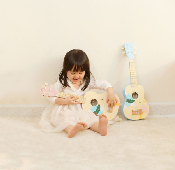 CLASSIC WORLD Παιδικό Γιουκαλίλι Iris Ukulele - Blue - Image 2