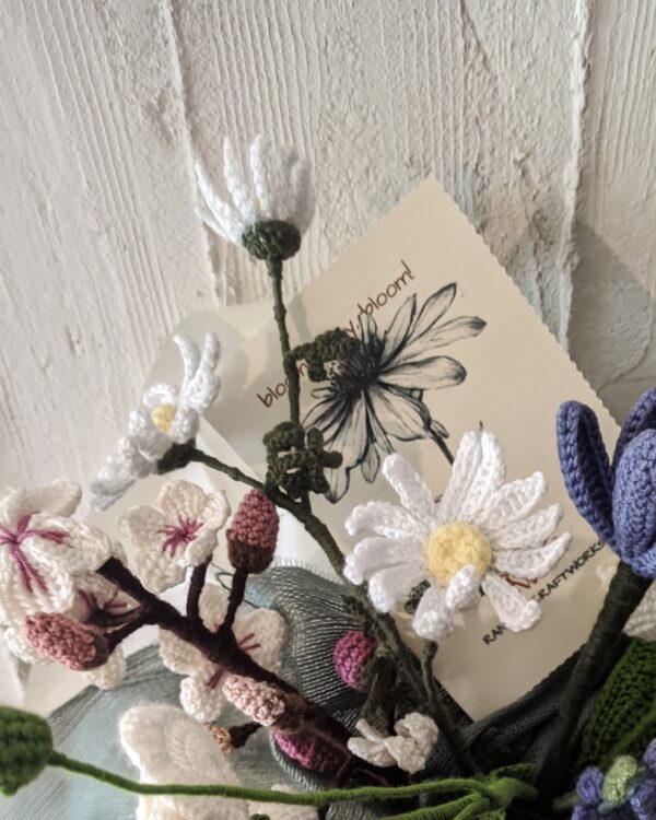 Random CraftWorks Πλεκτό Χαμομήλι - Crocheted Chamomile - Image 3