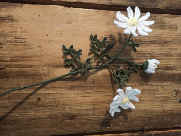 Random CraftWorks Πλεκτό Χαμομήλι - Crocheted Chamomile - Image 2