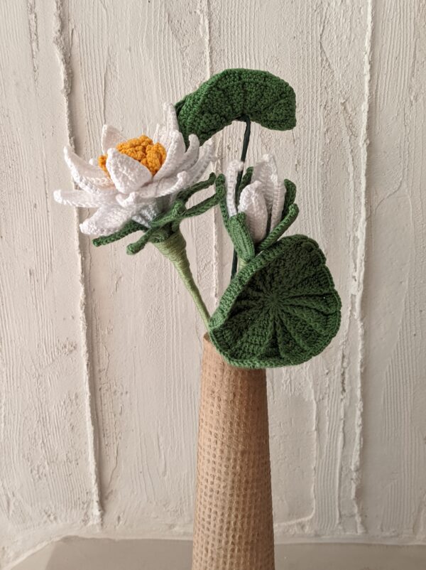 Random CraftWorks Πλεκτός Λωτός - Crocheted Lotus Flower - Image 2