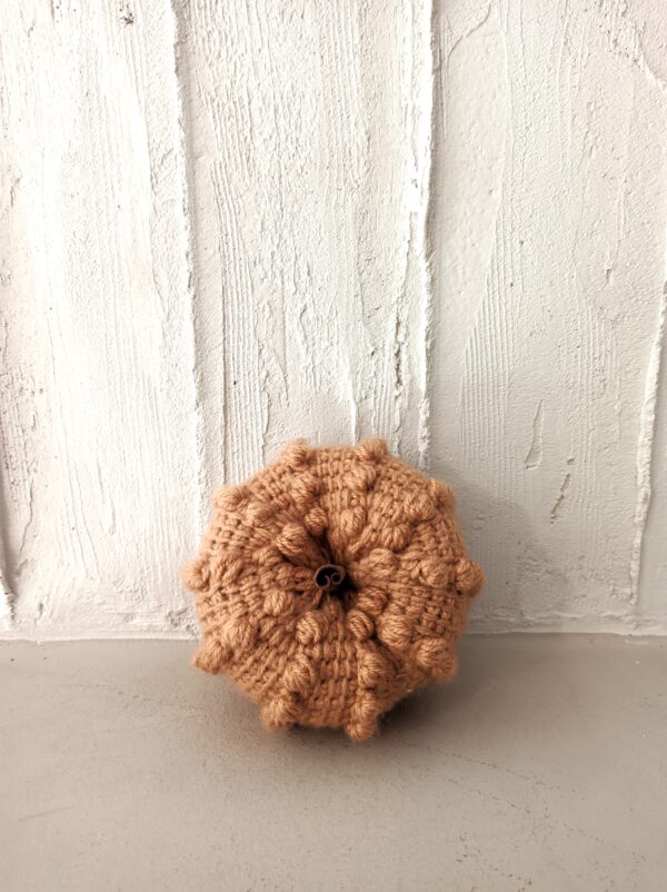 Random CraftWorks Πλεκτή Κολοκύθα - Crocheted Bobble Pumpkin - Image 2