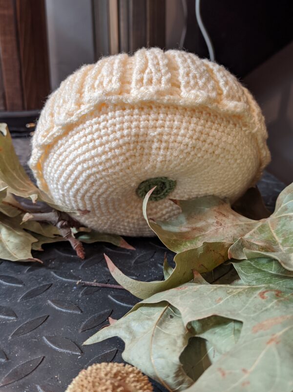 Random CraftWorks Πλεκτή Κολοκύθα - Crocheted Pattypan Squash - Image 2