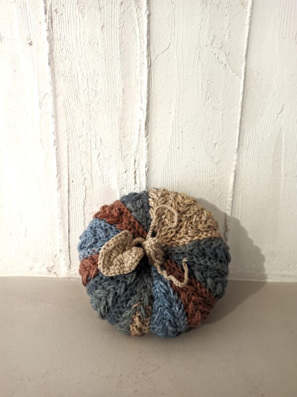 Random CraftWorks Πλεκτή Κολοκύθα - Crocheted Varigated Braided Pumpkin
