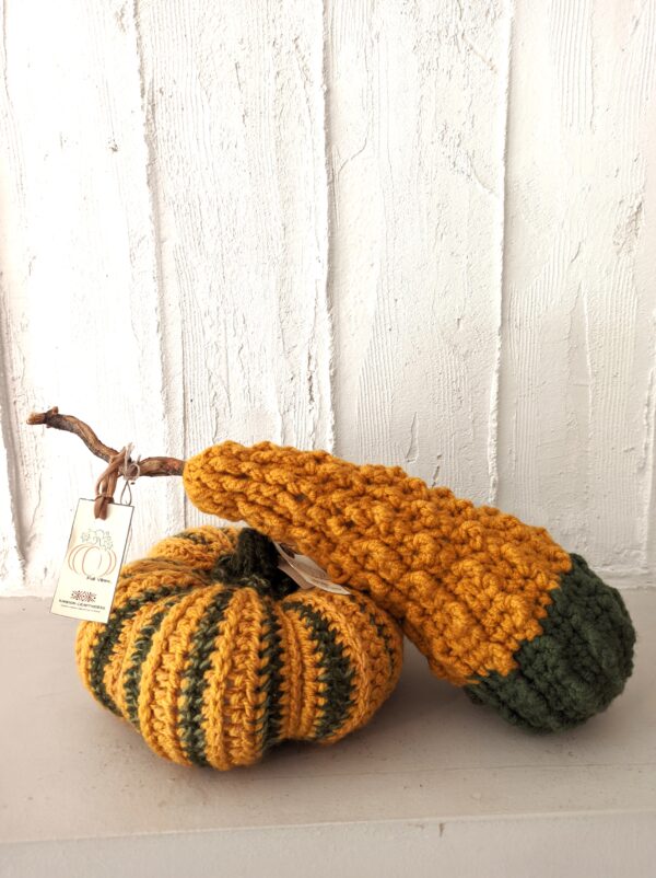 Random CraftWorks Πλεκτή Ριγέ Κολοκύθα - Crocheted Green Striped Pumpkin - Image 5