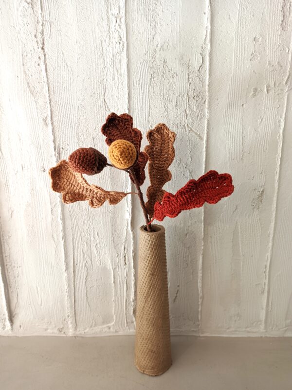 Random CraftWorks Πλεκτό Κλαδί Βελανιδιάς με Βελανίδια - Crocheted Oak Branch with Acorns - Image 4