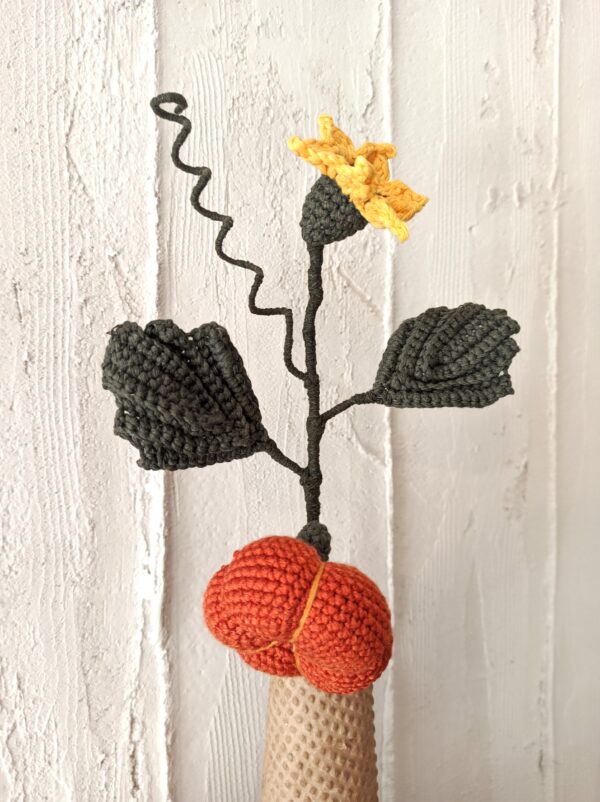 Random CraftWorks Πλεκτό Κλαδί με Κολοκύθα - Crocheted Pumpkin Branch - Image 9